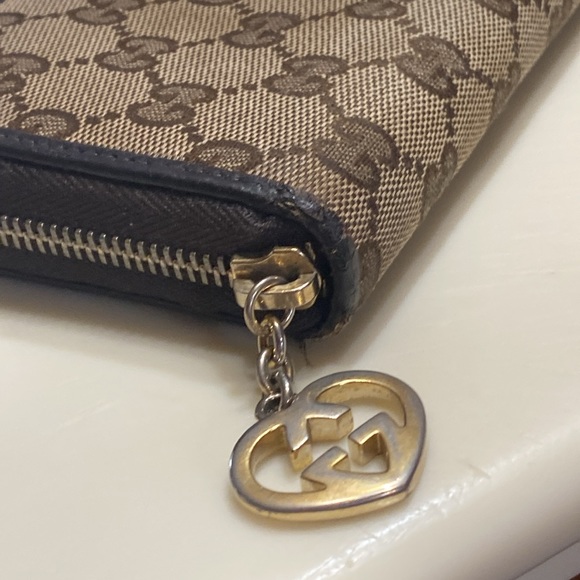 AUTHENTIC GUCCI LONG WALLET 308005 CANVAS & LEATHER HEART FOB ZIP AROUND - Picture 10 of 12